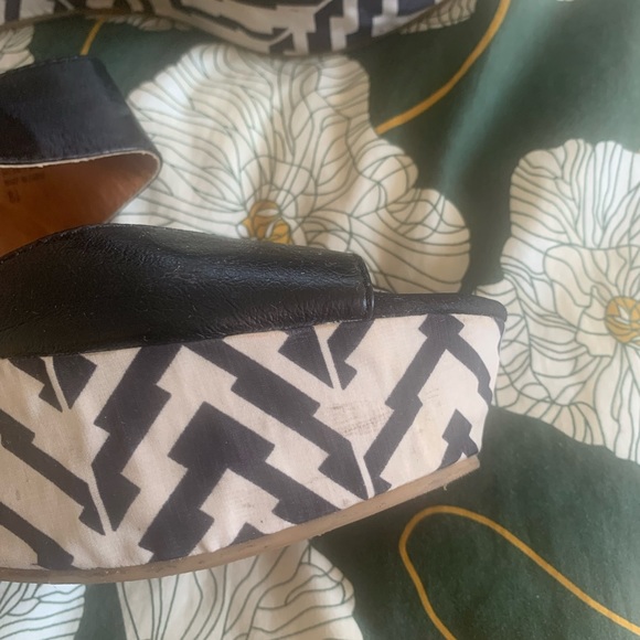 BC Footwear Platforms - Picture 5 of 8